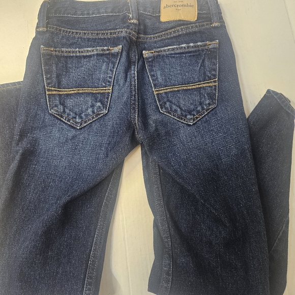 BOYS SIZE 14 SLIM ABERCROMBIE JEANS - Picture 3 of 8